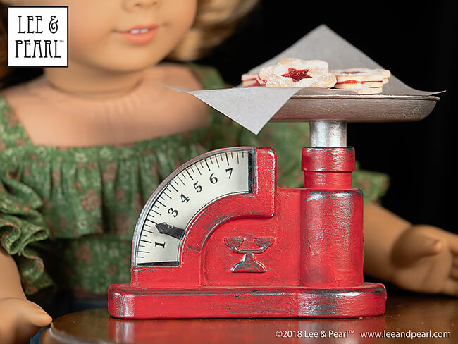 Here's our latest PAINTING PLASTIC tutorial —- turning a dollar store plastic toy into an antique, enameled grocery scale for dolls. Want to make your own? Seven lucky multi-Mystery Bag purchasers will find one of these toys in their shipping box!